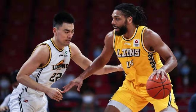 基德：弗拉格在挡拆中做了我们要求他做的一切 他打出了高水平（基德称赞弗拉格：挡拆执行到位，发挥出色）