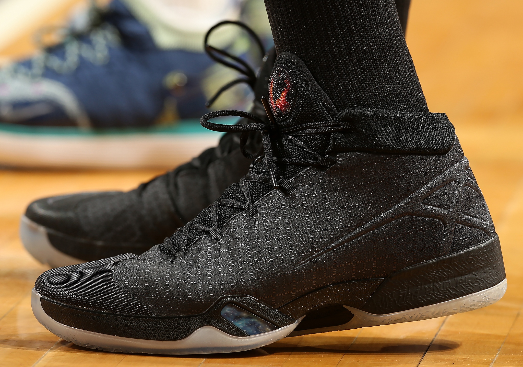 刘若钒：想用中超冠军回报海港，没有他们就没有我今天的一切（刘若钒：愿以中超冠军报答海港，没海港就没有今天的我）