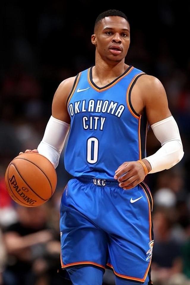 托纳利：我们把握机会不够好，然后每过一分钟比赛就会更沉重（托纳利：机会没抓住，时间越往后比赛越艰难）