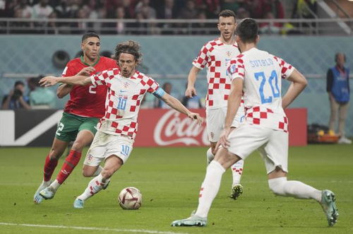 扬科维奇：我和邵佳一很早就认识，他兼具中欧足球特质（扬科维奇谈邵佳一：相识已久，兼融中欧足球风格）