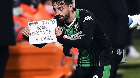 西媒：梅西下榻酒店距诺坎普仅1分钟车程（西媒称：梅西所住酒店距诺坎普开车仅需1分钟）