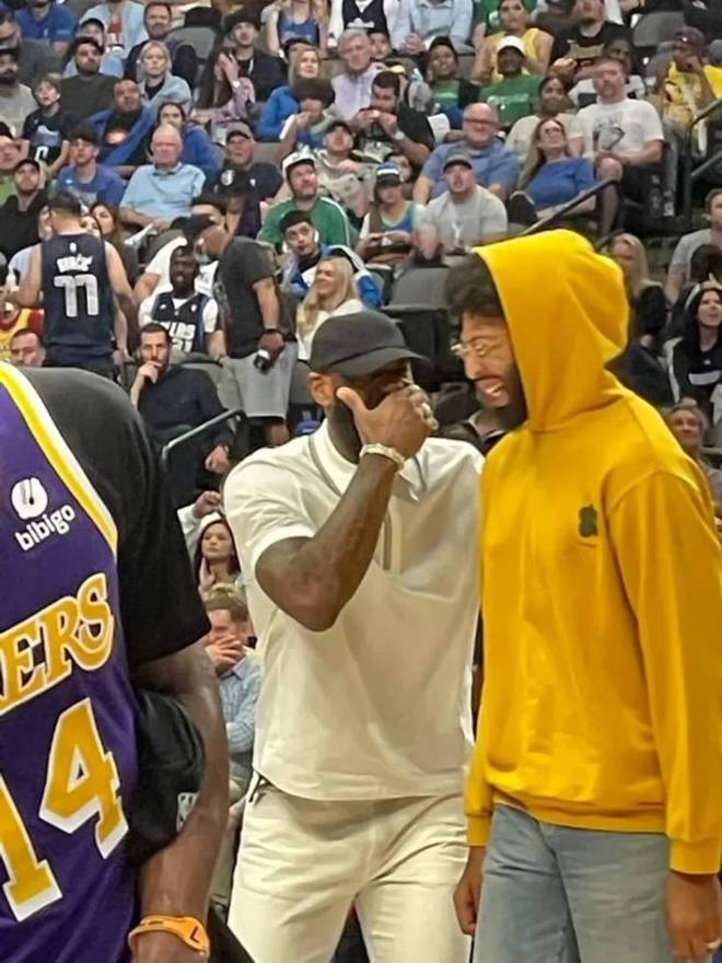 爆冷！凯尔特人138-129击败魔术，霍华德空砍30分难救主（冷门！凯尔特人138-129力擒魔术，霍华德轰30分仍难挽败局）