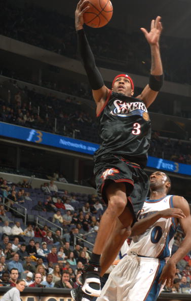 高效6中6！坏消息退步了 好消息回到五年前 没曾凡博还得靠他？（6投6中效率爆棚！虽有退步的坏消息 但似乎重回五年前 没曾凡博仍得靠他？）