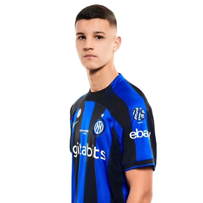 英超PK意甲！切尔西欧冠里程碑：终结3场不胜？18岁飞翼或创历史（英超对决意甲！切尔西冲欧冠里程碑：能否止住三场不胜？18岁边翼有望改写纪录）