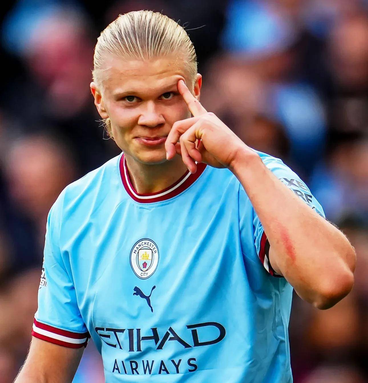 618万人次“涌入”球场，中超球市迈进“最好的时代”（618万人次入场观赛，中超球市步入黄金时代）