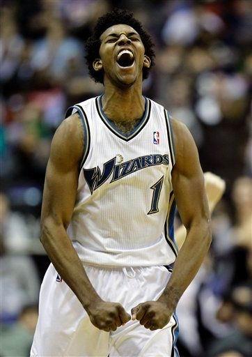 常规赛丨拼下赛季首胜，先行者客场104-76大胜南京天之蓝！（常规赛丨先行者客场104-76轻取南京天之蓝，喜迎赛季首胜）