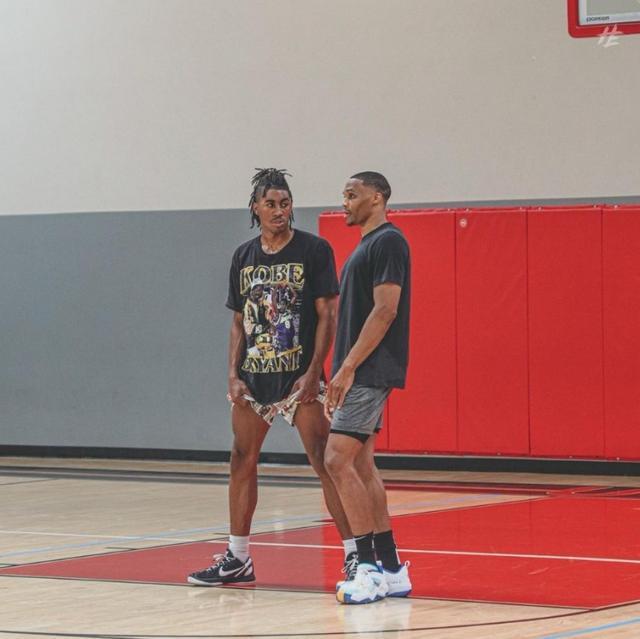 久保：我打游戏很烂没买PS5；皇社的厨师不去豪华餐厅屈才了（久保称自己游戏水平差未购PS5；皇社大厨不去高档餐厅太屈才）